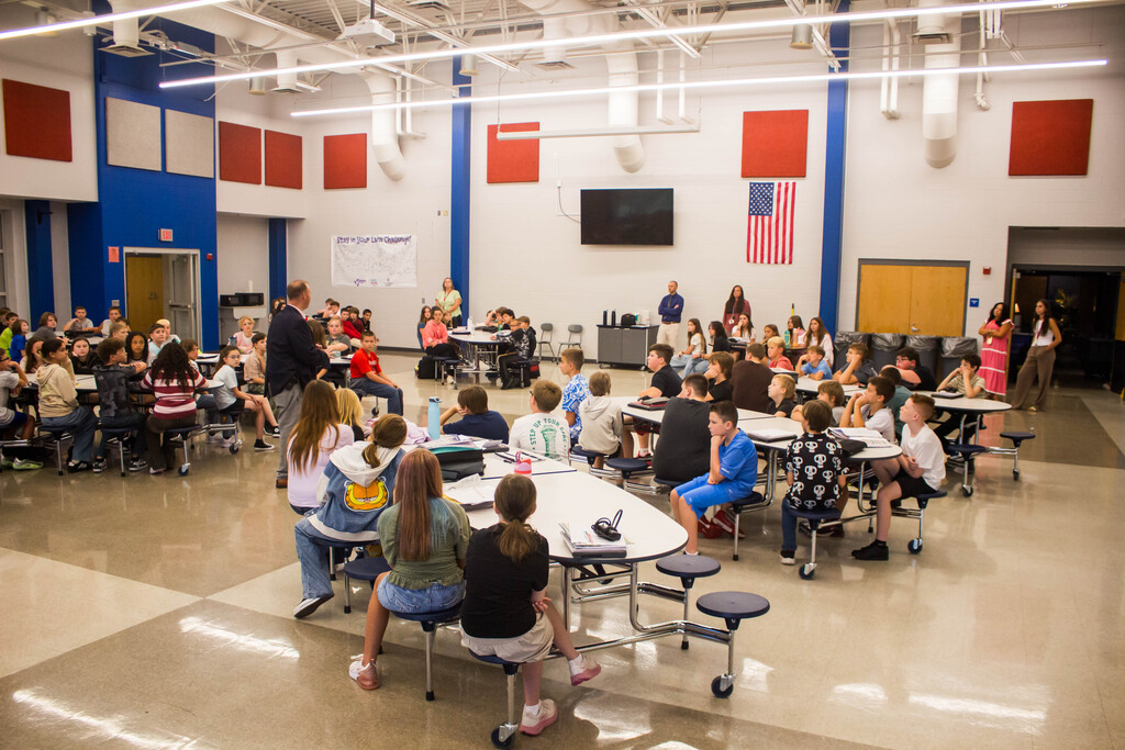 SDMS Principal Schiering Welcomes Incoming Sixth-Grade Students on the First Day of School