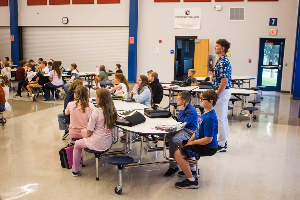 SDMS Principal Schiering Welcomes Incoming Sixth-Grade Students on the First Day of School