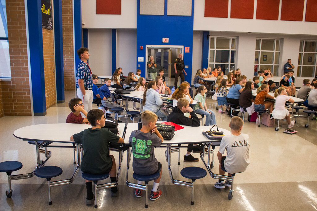 SDMS Principal Schiering Welcomes Incoming Sixth-Grade Students on the First Day of School