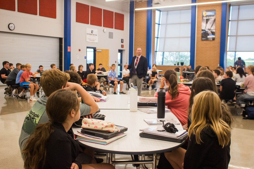 SDMS Principal Schiering Welcomes Incoming Sixth-Grade Students on the First Day of School