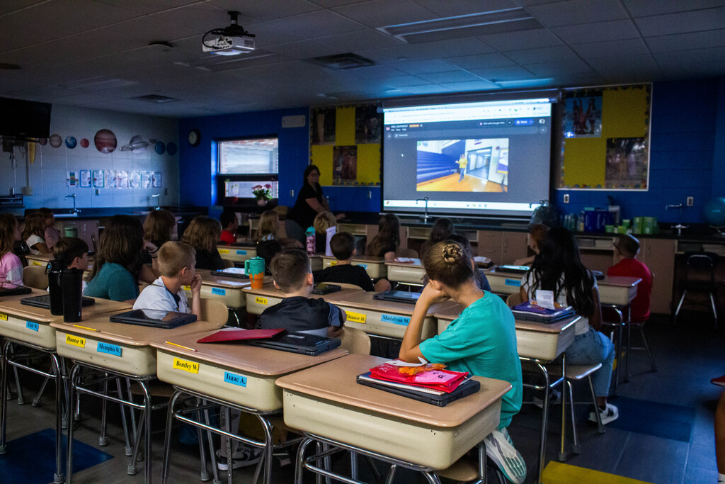 Fifth-grade DES students review behavioral expectations.