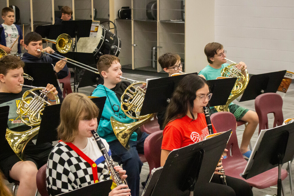 SDMS Band & Choir Students Rehearsing