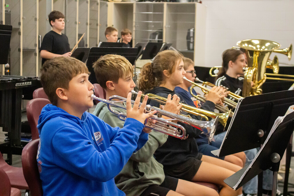 SDMS Band & Choir Students Rehearsing