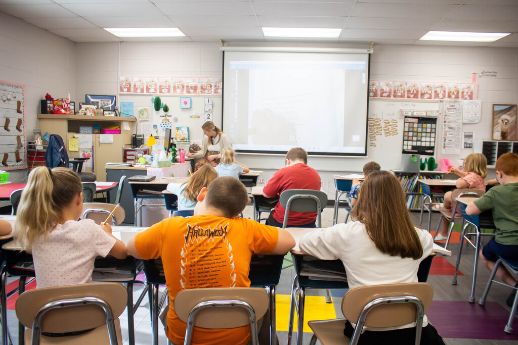AES second-graders practicing  "tch," "ck," and "dge" spelling patterns.