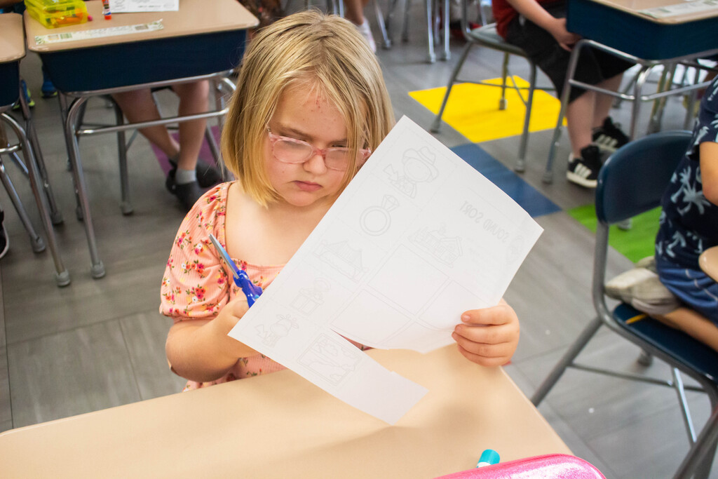 AES second-graders practicing  "tch," "ck," and "dge" spelling patterns.