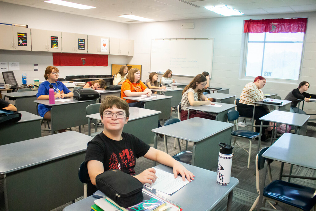 SDMS students practice math with integers