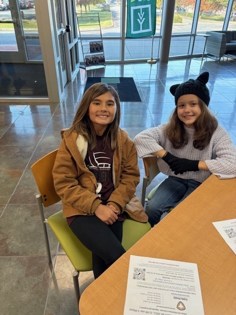 students at Ivy Tech