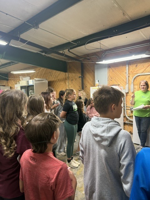 Students at a food pantry