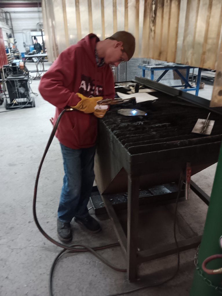 Kolytn Hancock (Gilman City) preheating his plate to make an Oxy-fuel cut on his project