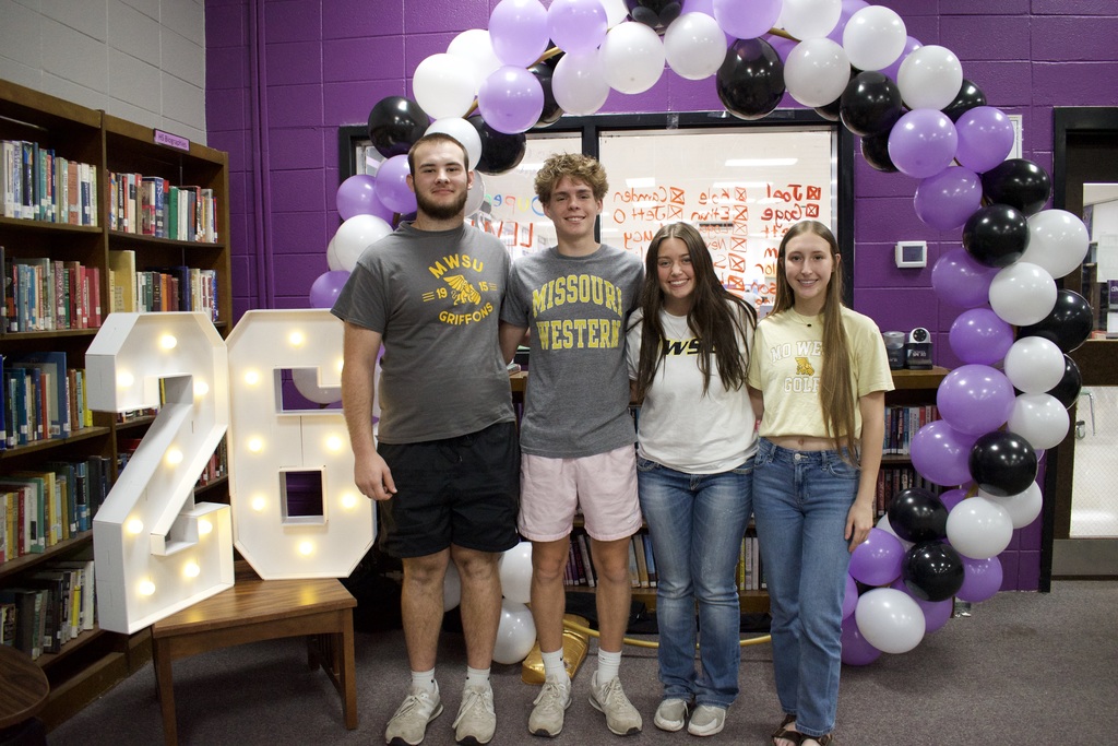 Decision Day photo includes Missouri Western State University commits.