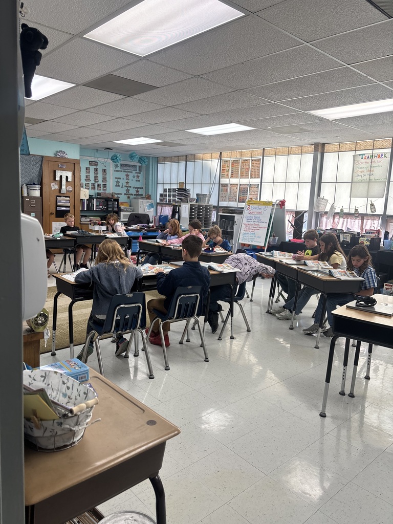 Third grade students during class