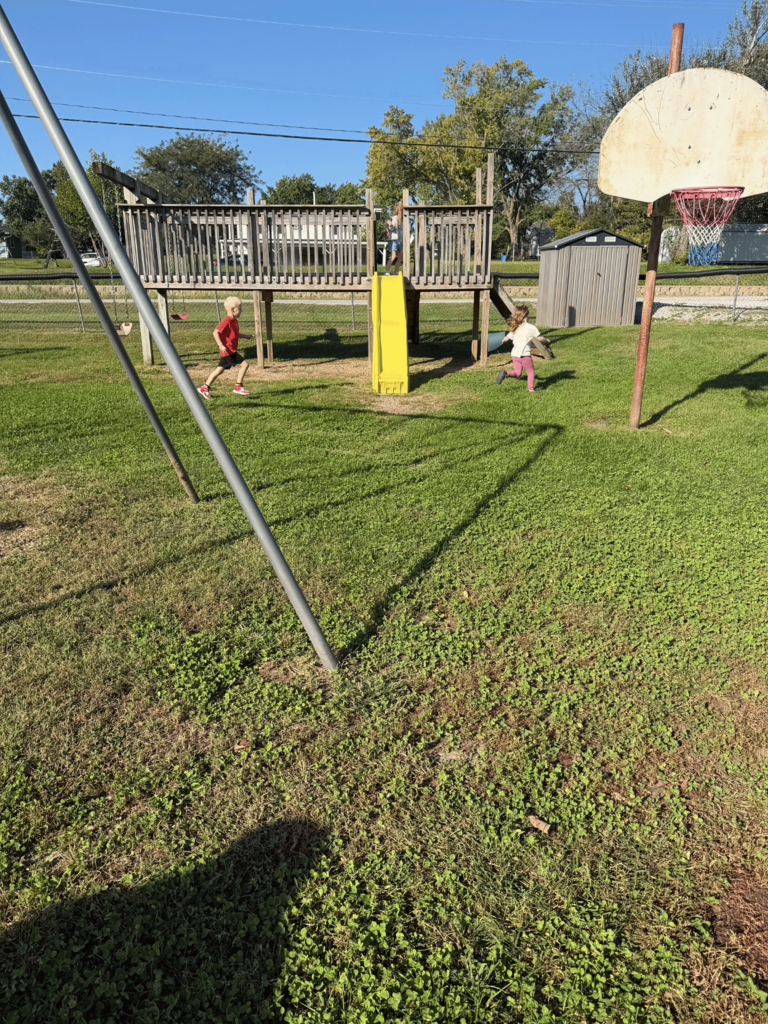 kids running