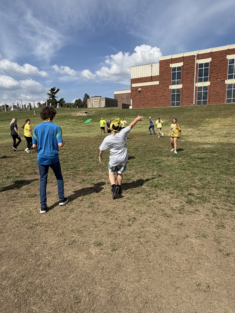 ultimate frisbee