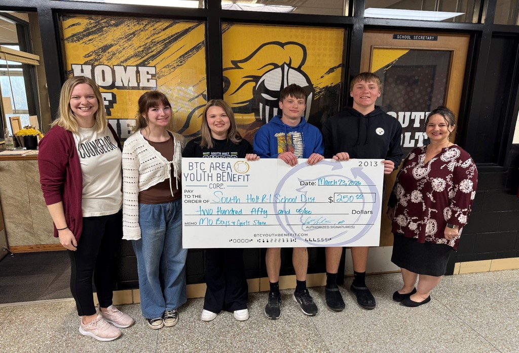 BTC Bank Check Awarded for Missouri Boys & Girls State Delegates