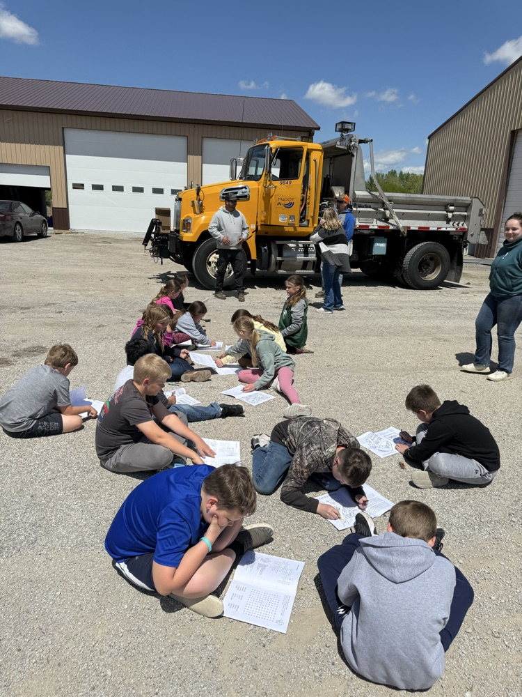 students in front of MODOT truck 