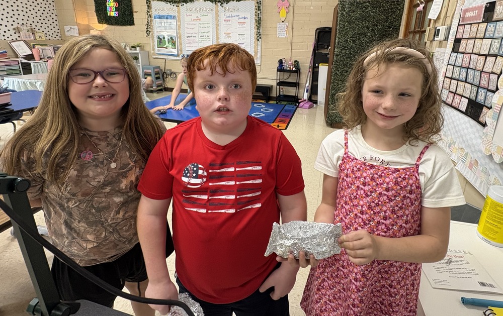 2nd grade students