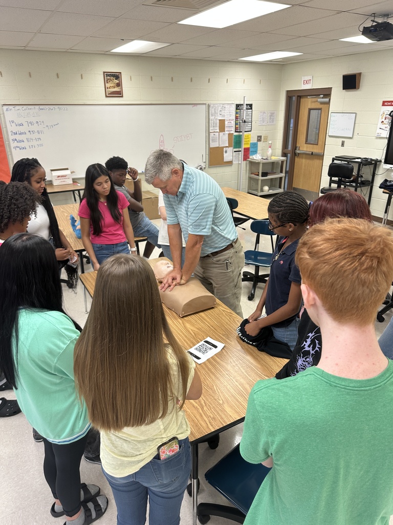 Early Childhood students successfully completed their CPR training