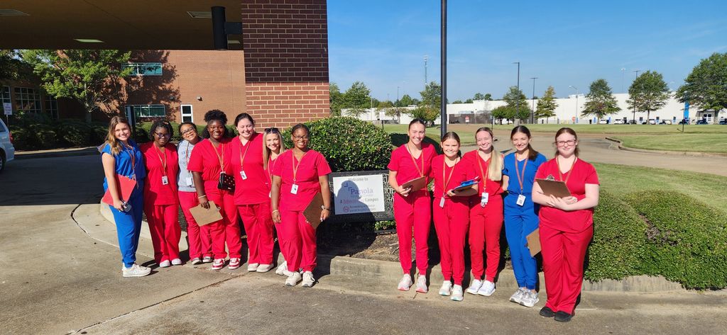 Health Care & Clinical Services students  at Progressive Health in Batesville