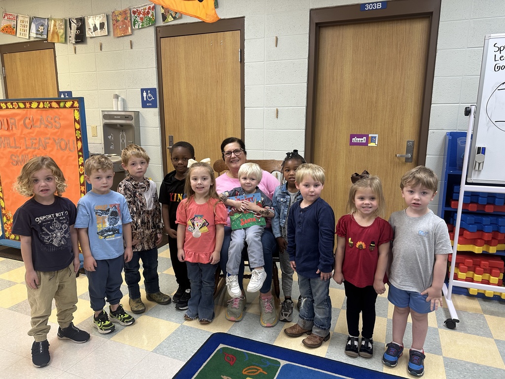 We welcomed Mrs. Ryna Smith to Tiger Care as our special guest reader