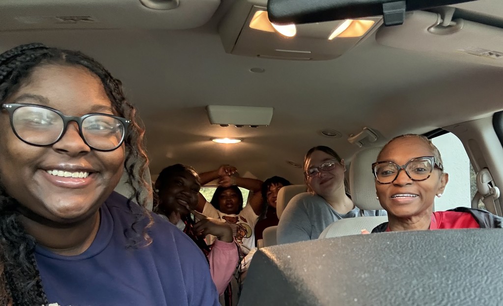 SPHS Junior Civitan delivered Christmas bags to nursing homes in Batesville and Sardis.