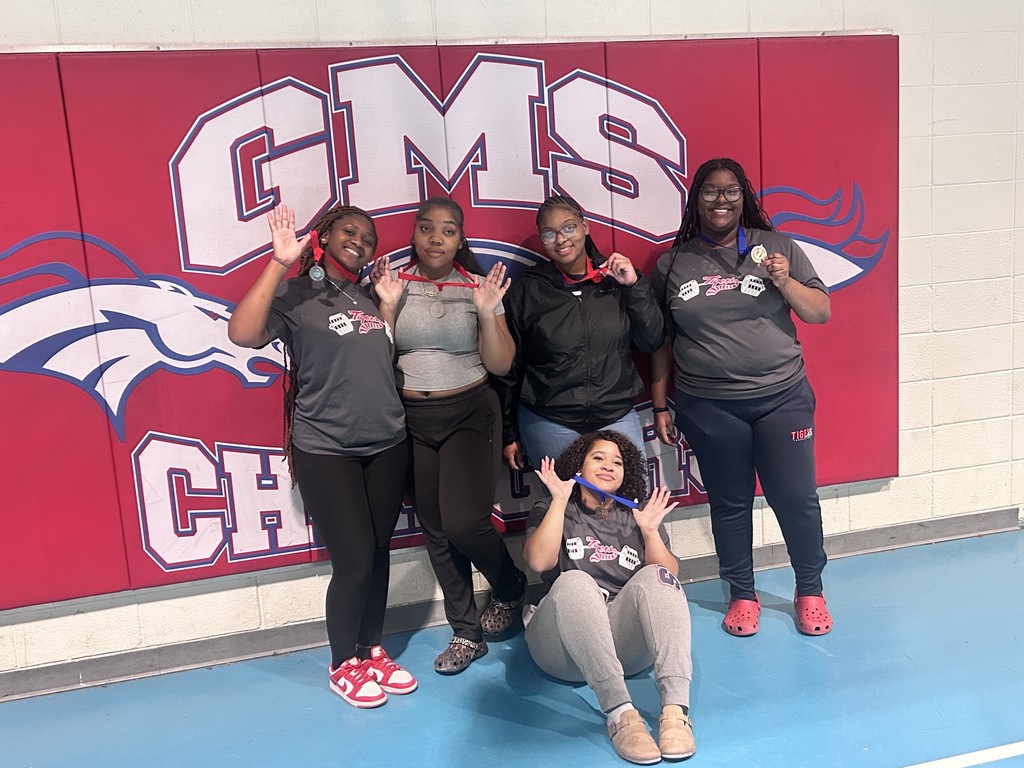 The Girls powerlifting team competed in the Grenada Invitational.