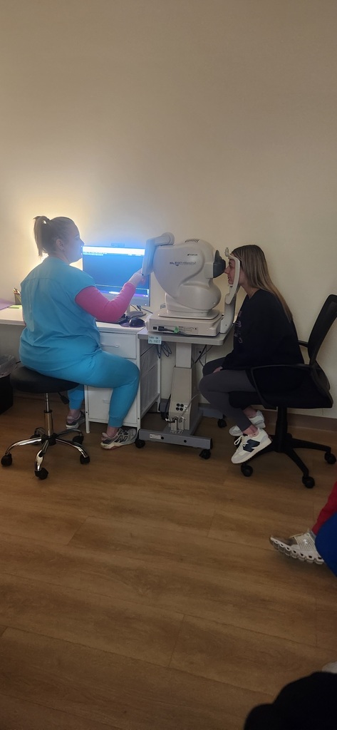 SPHS Healthcare and Clinical Services students had an incredible learning experience visiting Bright Eyes Vision Clinic.