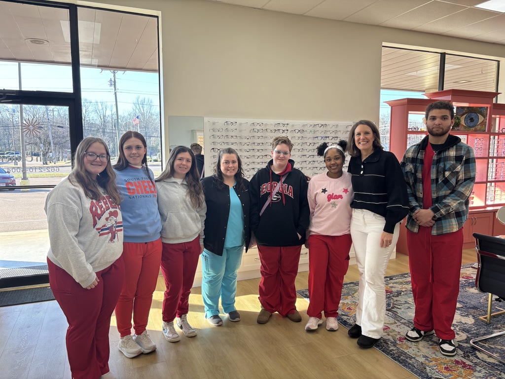 SPHS Healthcare and Clinical Services students had an incredible learning experience visiting Bright Eyes Vision Clinic.