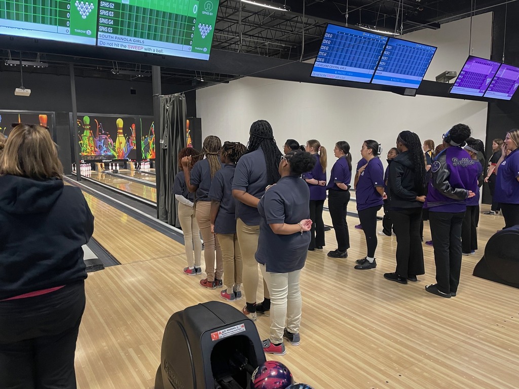 SP Bowling competes at the regional tournament in Cleveland, MS.