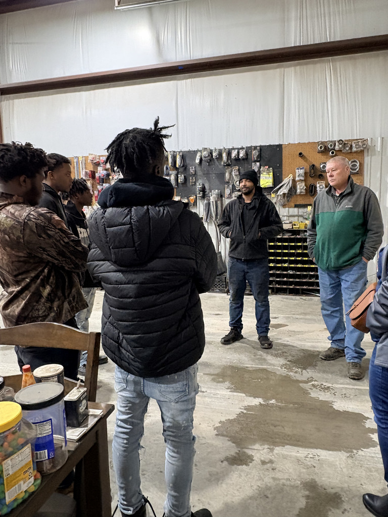 SPHS students visit local diesel mechanic shop