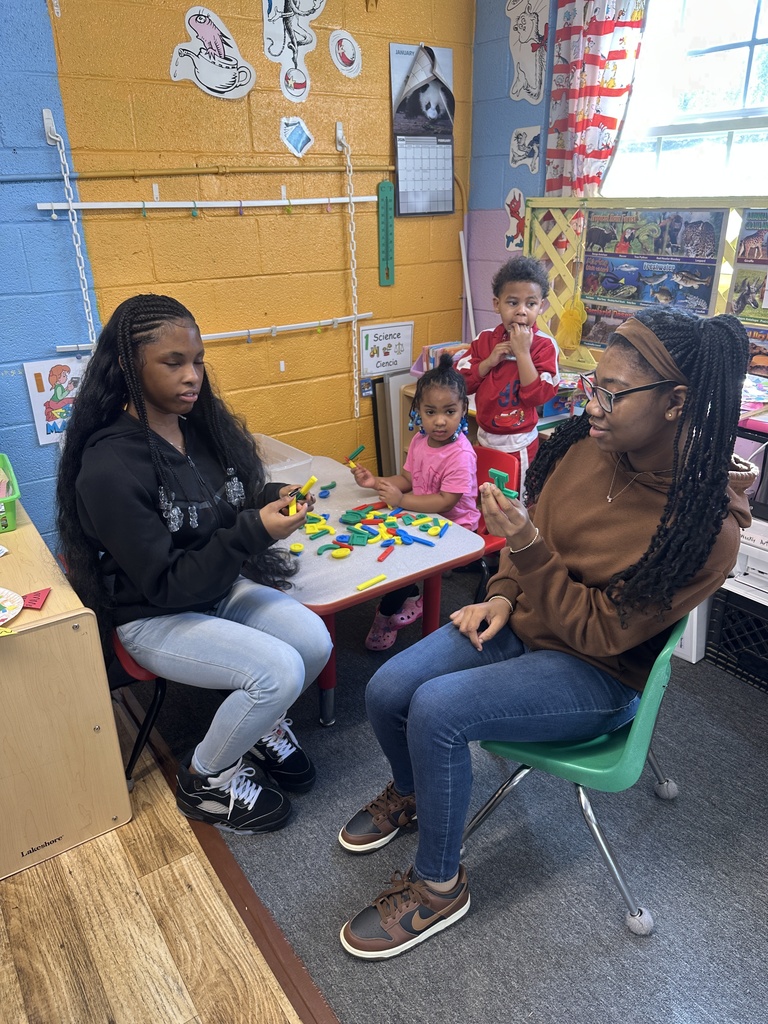 SPHS Early Childhood students had the opportunity to visit Dewberry Daycare.