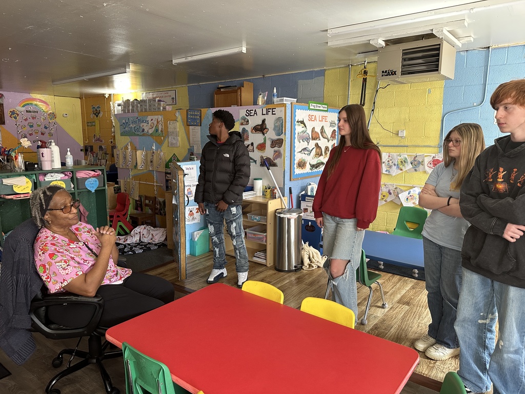 SPHS Early Childhood students had the opportunity to visit Dewberry Daycare.