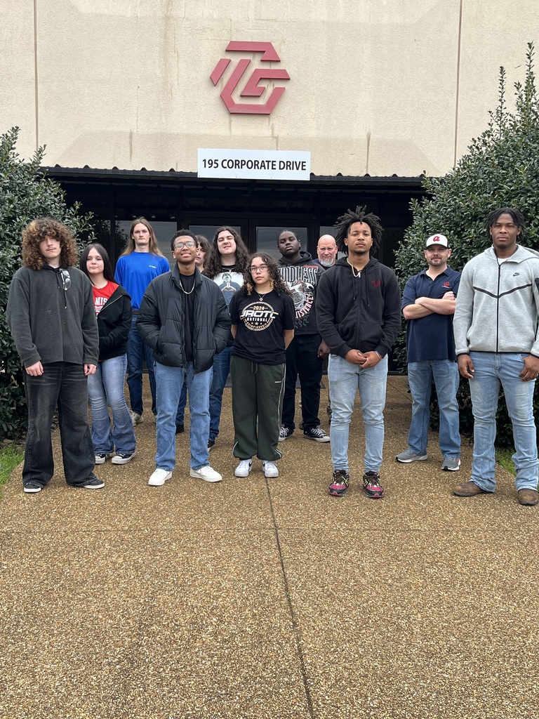 SPHS 2nd Year Advanced Manufacturing students recently had an opportunity to tour Toyoda Gosei.