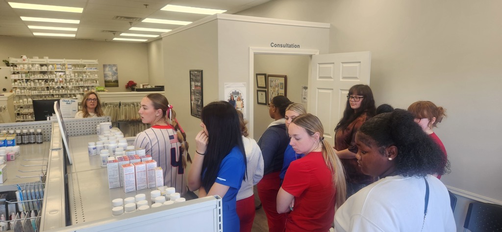 SPHS Health Science and Clinical Services students had an opportunity to visit Panola Pharmacy.