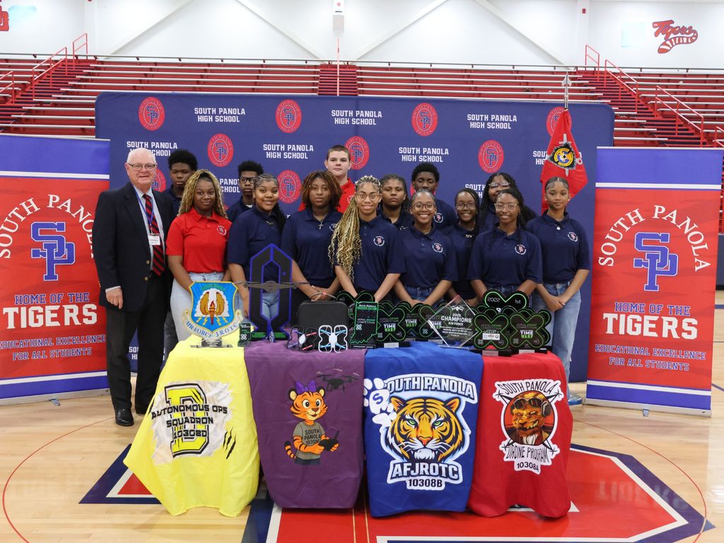 Congratulations to the South Panola AFJROTC Drone Teams, Coach Rodney Williams, and the entire SPHS AFJROTC staff. 