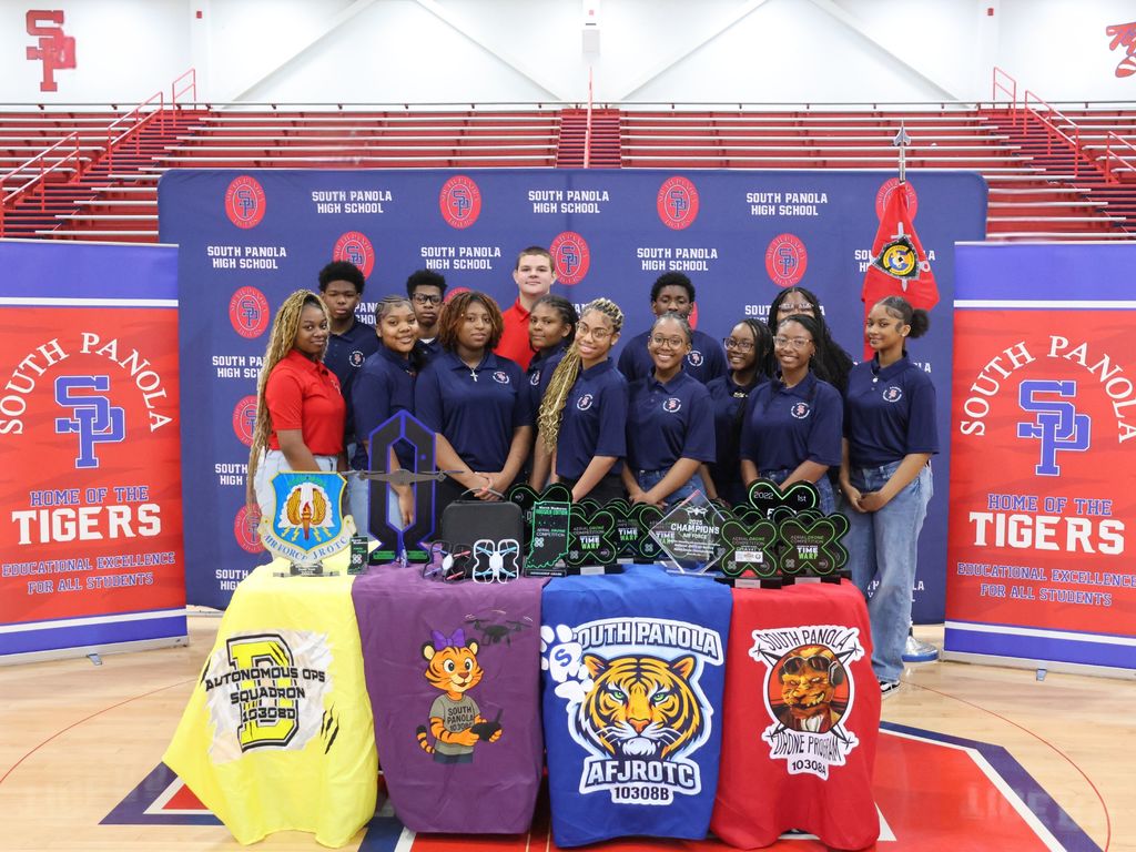 Congratulations to the South Panola AFJROTC Drone Teams, Coach Rodney Williams, and the entire SPHS AFJROTC staff. 