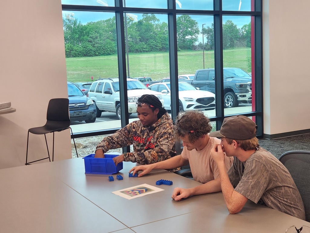SPHS  students had the opportunity to visit Milwaukee Tool in Grenada, Mississippi. 