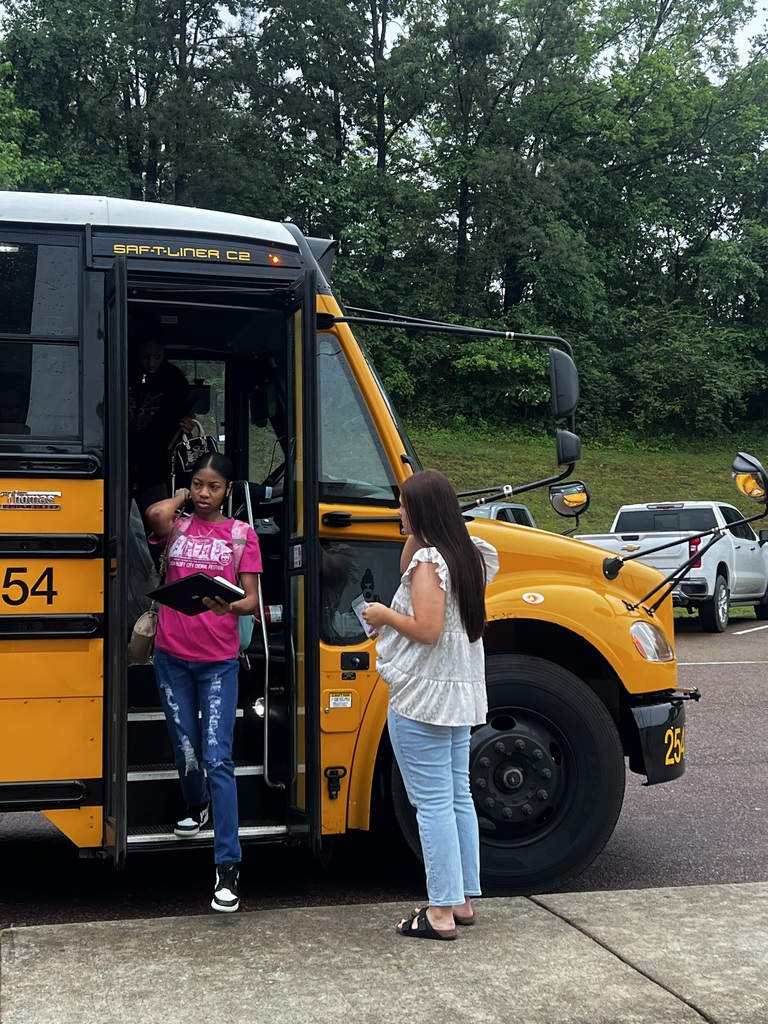 SP NHS members recognized bus drivers