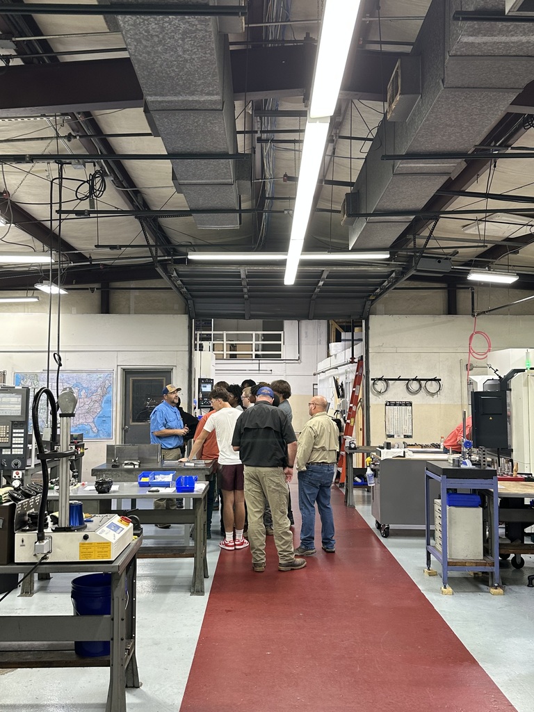Advanced Manufacturing 2nd Year students toured Batesville Tool & Design