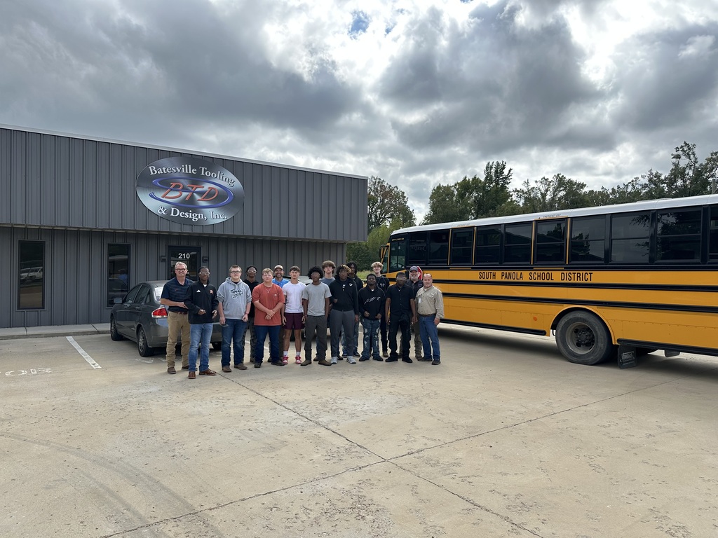 Advanced Manufacturing 2nd Year students toured Batesville Tool & Design