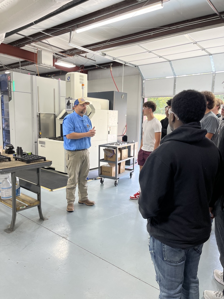 Advanced Manufacturing 2nd Year students toured Batesville Tool & Design