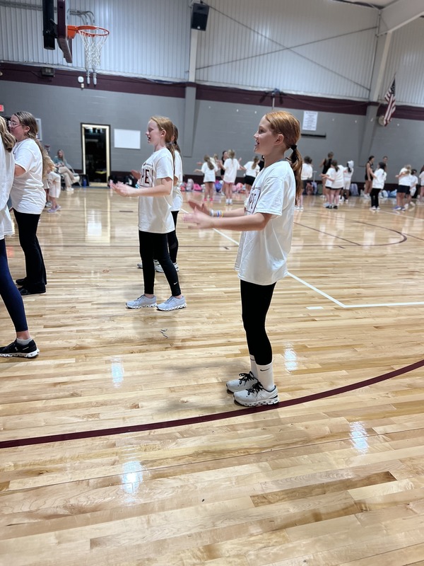 Elementary students at cheer camp