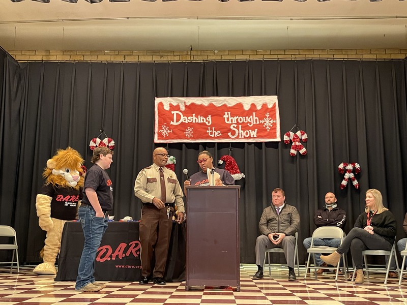 Dare Mascot and sheriff deputy