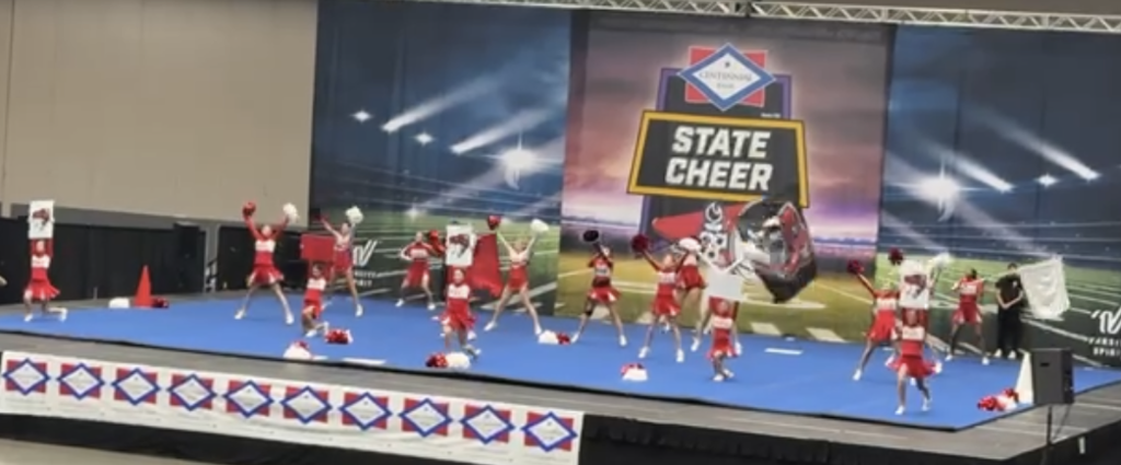 cheer competititon