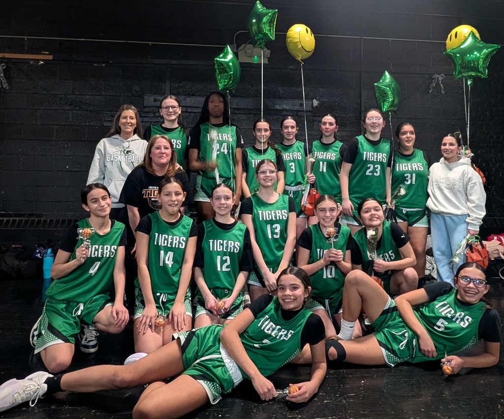 PXL_20260204_222113290