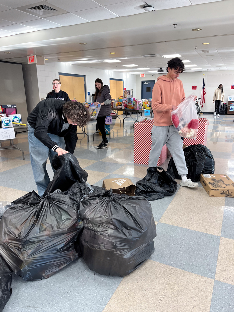 JMG Toy Drive Volunteering