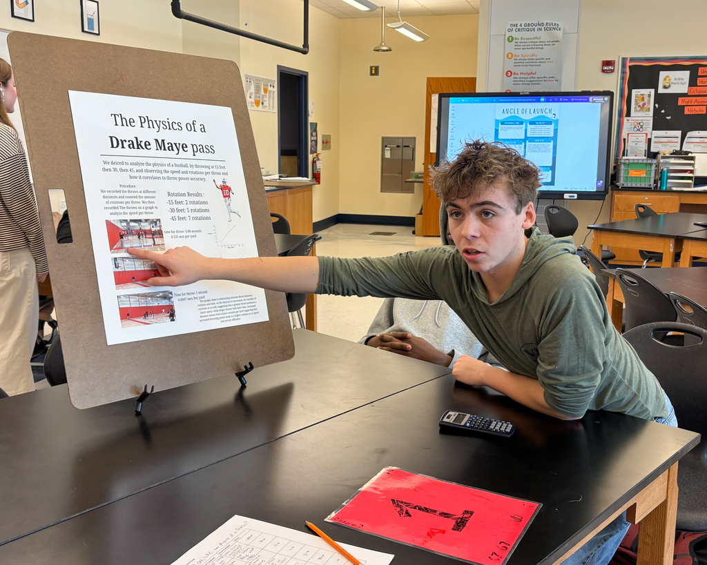 SPHS student with poster with the topic: The Physics of a Drake Maye Pass