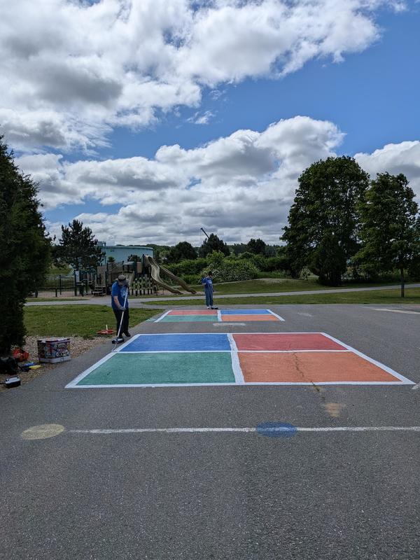 Four Square Paint