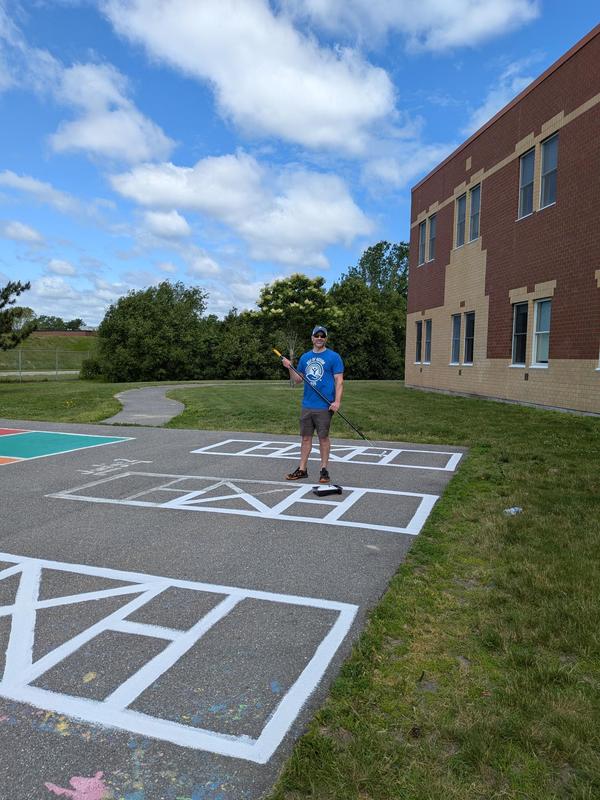 Four Square Paint