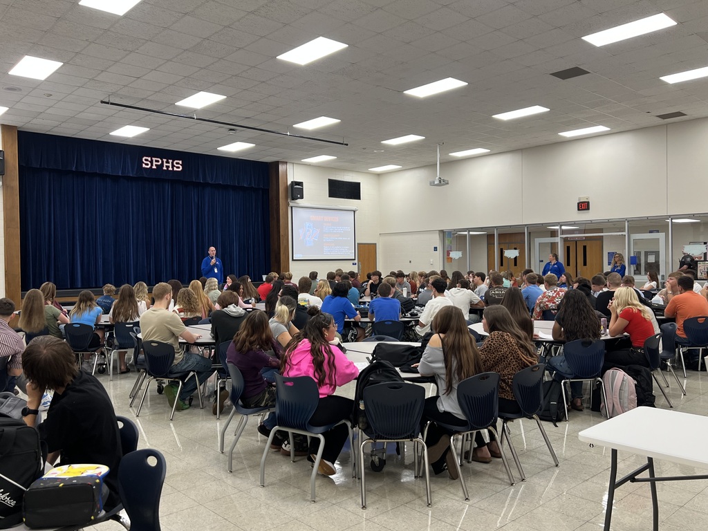 HS Class Meeting
