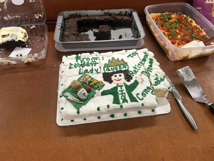 Tina Clift Retirement cake made by Rosella Elliott